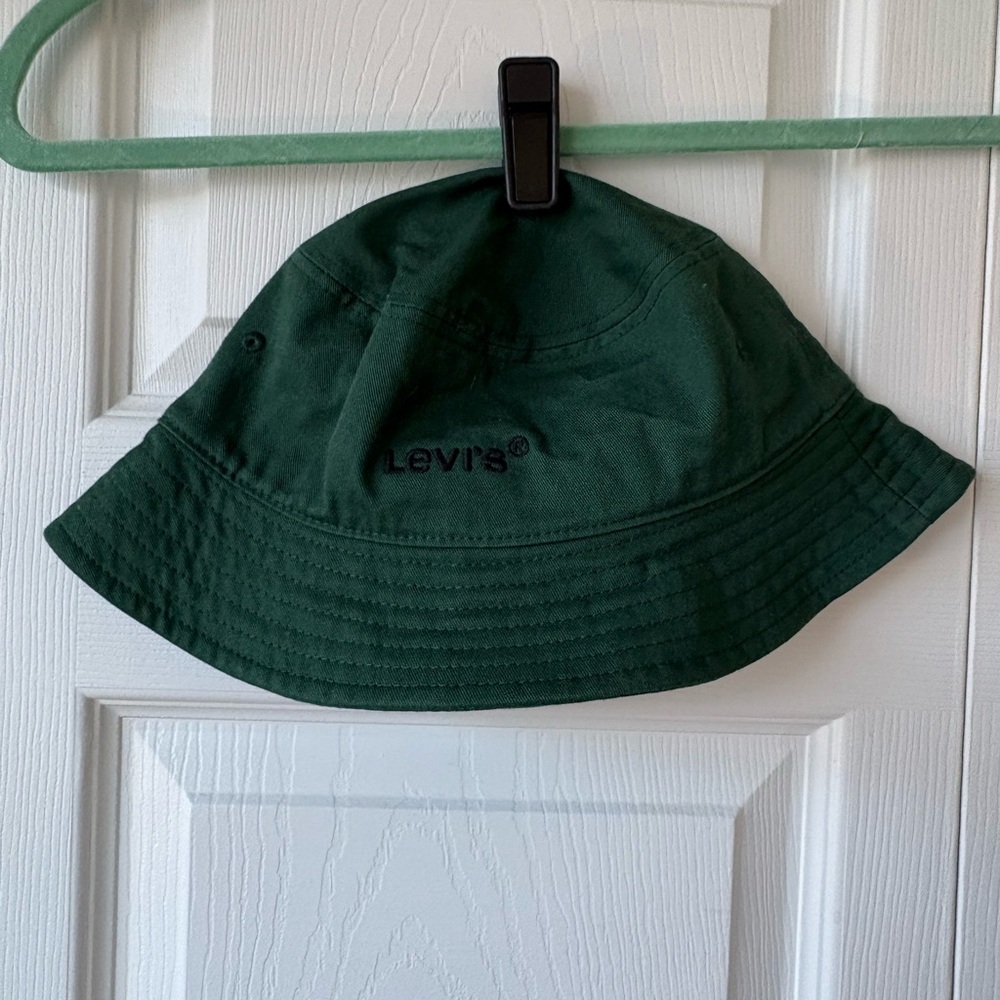 Levi's Dark Green Bucket Hat
